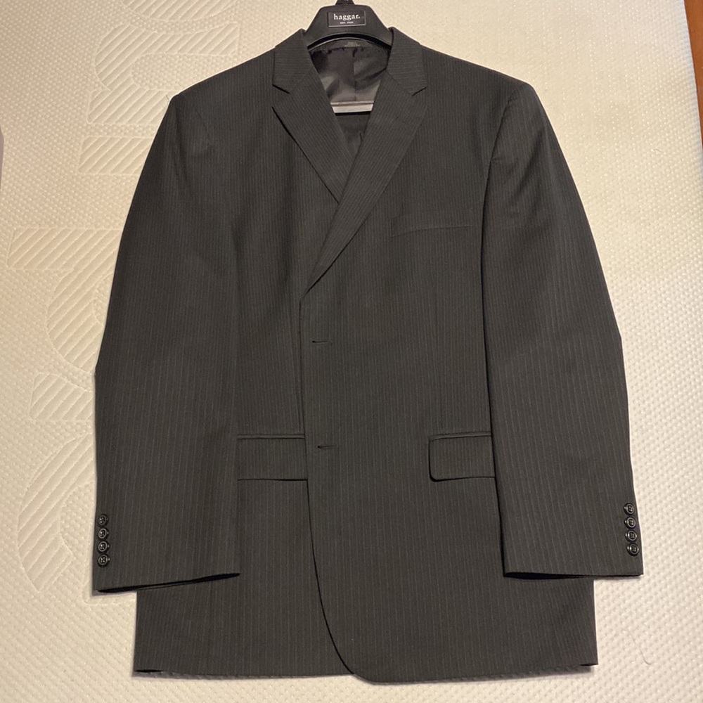 Men’s Haggar Pinstriped Suit set.  Jacket is 46L and pants are 36W-32L